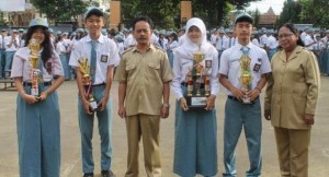 usaha-sampingan-anak-sekolahan-pengusaha sukses