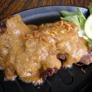 Peluang Bisnis Iga Bakar Saus Kacang dan Analisa Usahanya