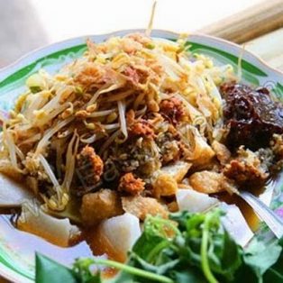 Peluang Bisnis Lontong Balap dan Analisa Usahanya
