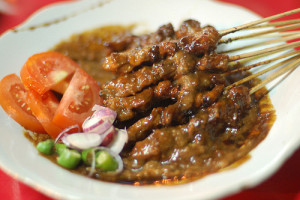 Peluang Bisnis Sate madura dan Analisa Usahanya