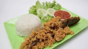 lele goreng kremes pengusahasukses