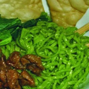 Peluang Bisnis Mie Hijau Bayam Dan Analisa Usahanya