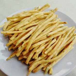 Peluang Bisnis Stik Bawang dan Analisa Usahanya