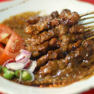 Peluang Bisnis Sate Madura dan Analisa Usahanya